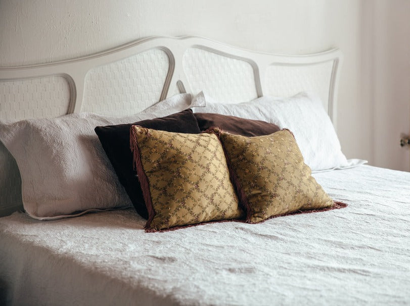 Brown Throw Pillows